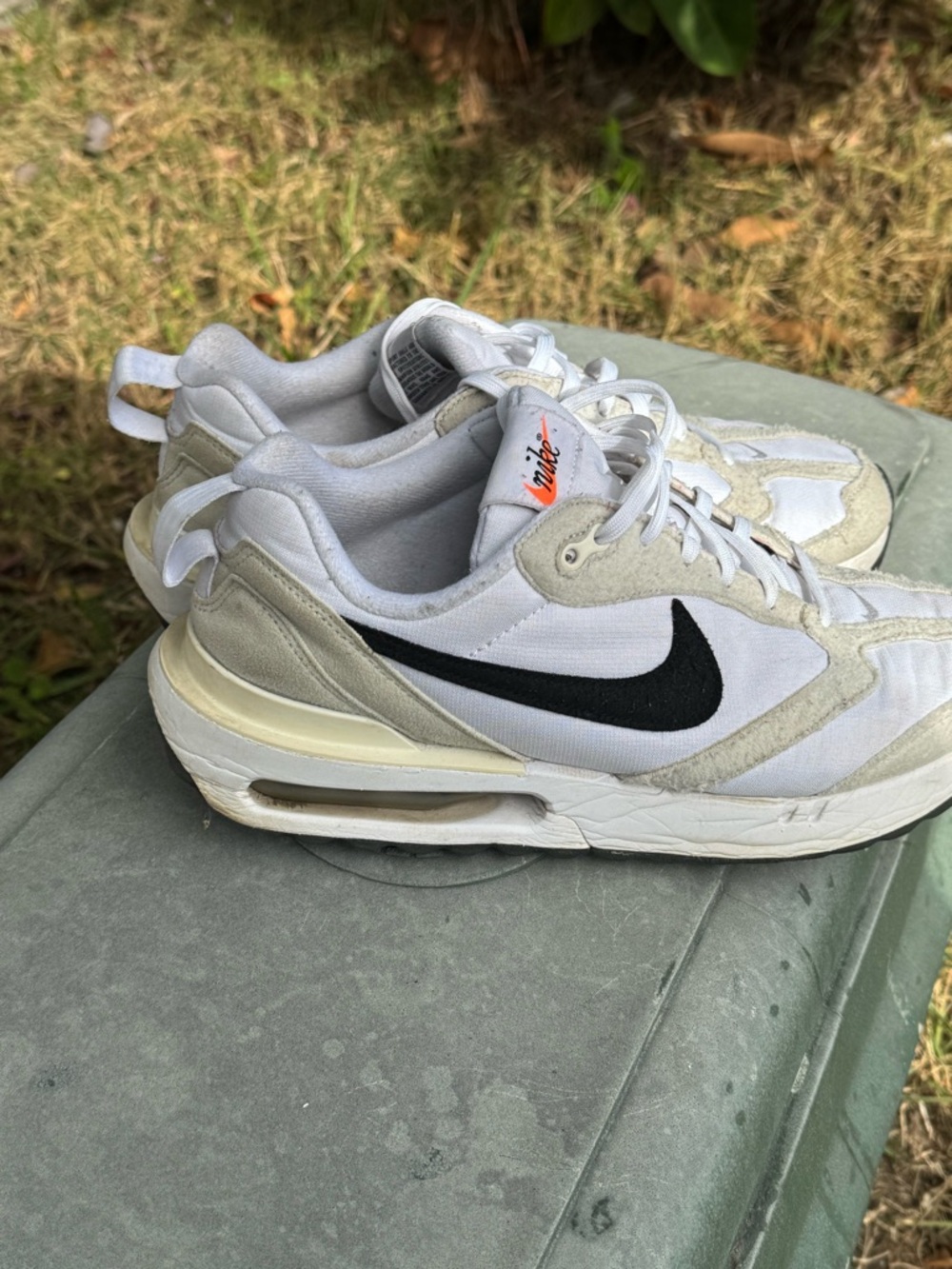 Nike Air Max Dawn 'White Light Bone' Size:8